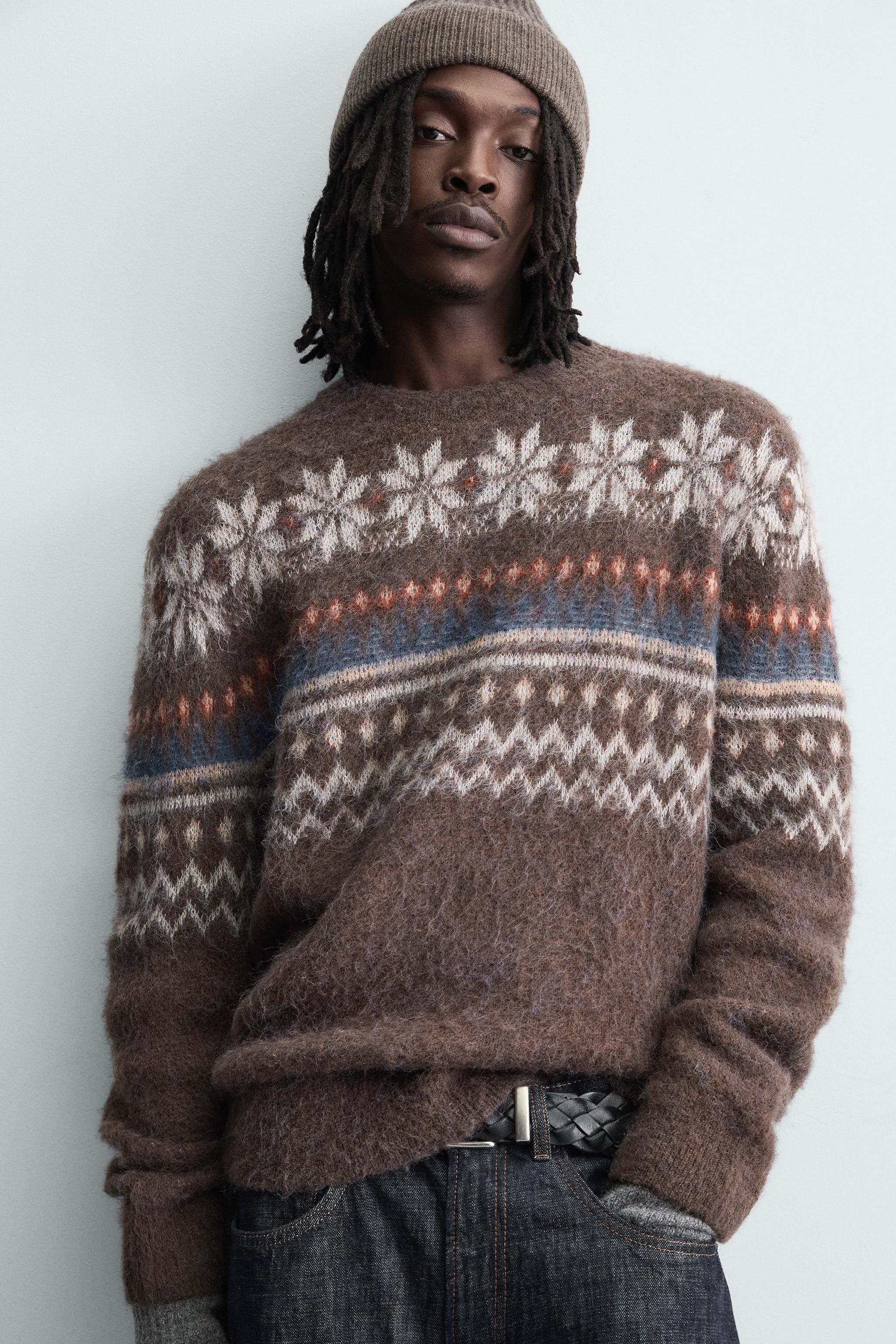 TEXTURED GEOMETRIC JACQUARD JUMPER